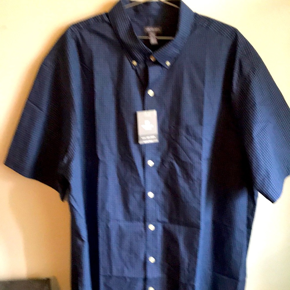 NWT Navy blue Big and Tall 2XLT wrinkle free shirt